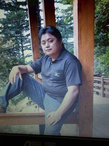 提供電力服務的專家陳昱劭