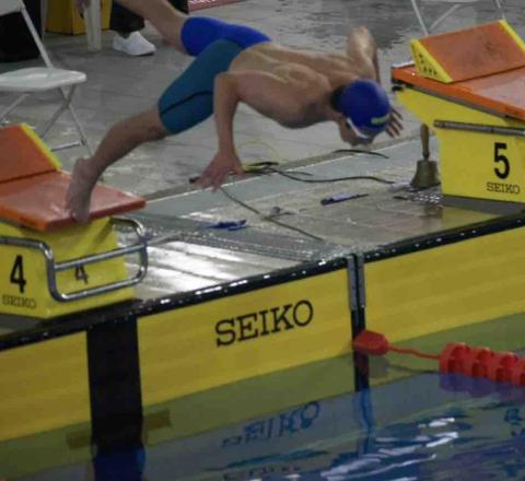 提供游泳教練ig服務的專家章魚🐙教練