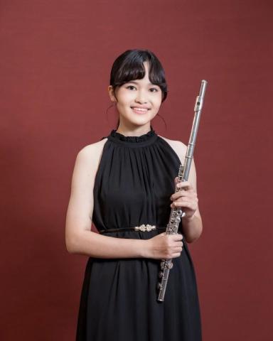 馮毓芳 - 馮毓芳