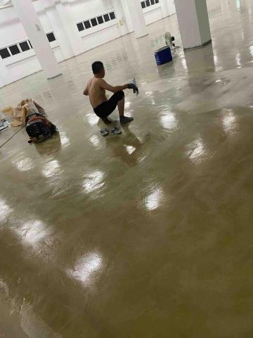 誠信防水工程。賴l********** - 