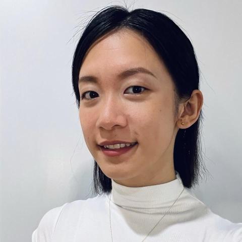 提供ｕｉ服務的專家Sian