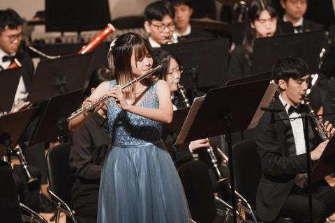 馮毓芳 - 2026/1 協奏曲演出