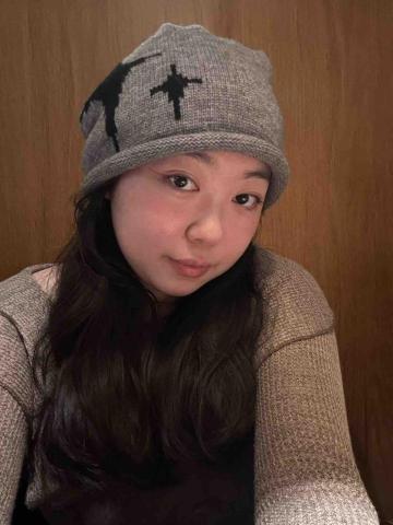 提供地板漆缺點服務的專家林怡叡