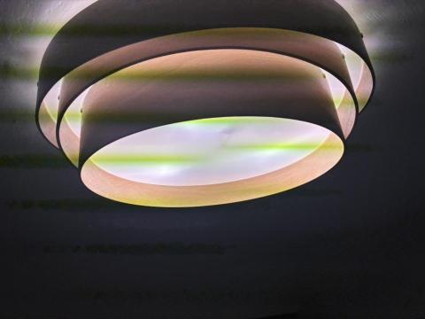 周文翔 - IKEA燈具安裝