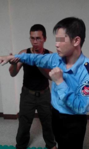 洪教練 - 保全訓練
