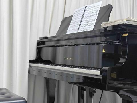 🎹 林晏筠 老師 鋼琴教學 - 