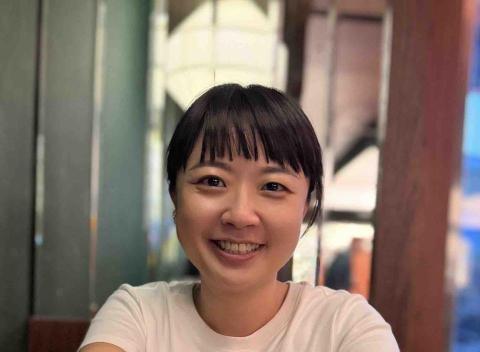 提供全車健檢服務的專家林小姐