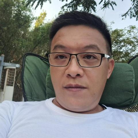 提供燈具王服務的專家陳國榮