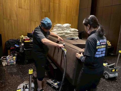 恩典愛家居家清潔 - 座墊「全面」清洗！