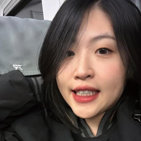 提供應徵服務的專家葉俐伶