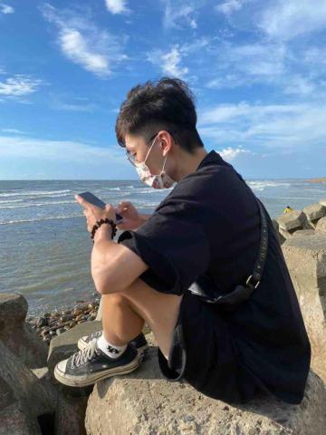 提供電力服務的專家林平昌