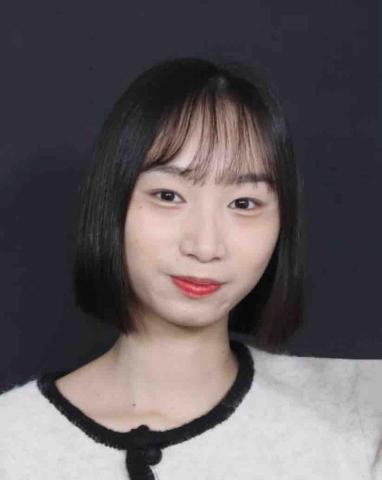 提供音控人員服務的專家黃朱莉