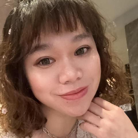 提供prada皮包服務的專家陳舒婷