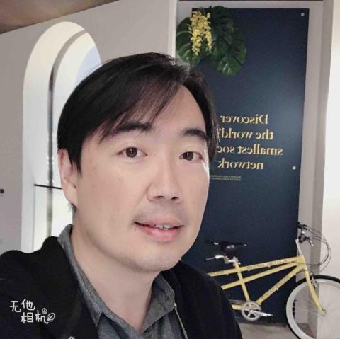 提供deeplpro破解服務的專家秦庭強