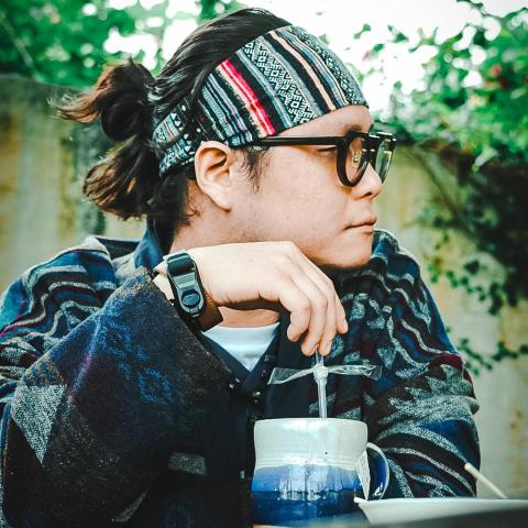 提供劇照服務的專家丹尼