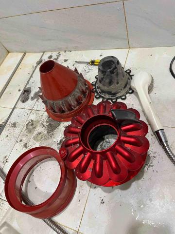 阿盛 - 戴森吸塵器清洗