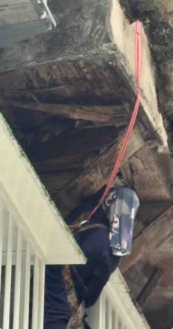 鄭能昌 - 3樓 高空作業 背負式安全帶