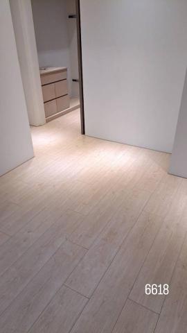 旌旗房匠設計工作室 - 超耐磨卡扣木地板6618