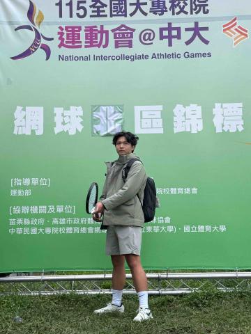 提供歸仁樂器行服務的專家劉柏廷