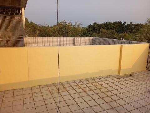 鐵皮屋頂漆，防水漆，圍籬，室內油漆,廁所翻修都有承做 - 