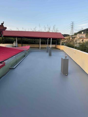 楷基工程行 - 廟宇後露台施工案例
7種防水工序
9道防水層
膜厚5-7mm