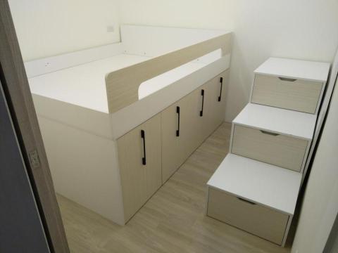 林懷喆 - 高箱床