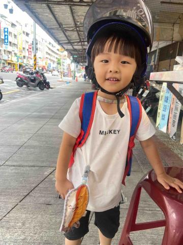行車記錄器安裝專家推薦伍家慶