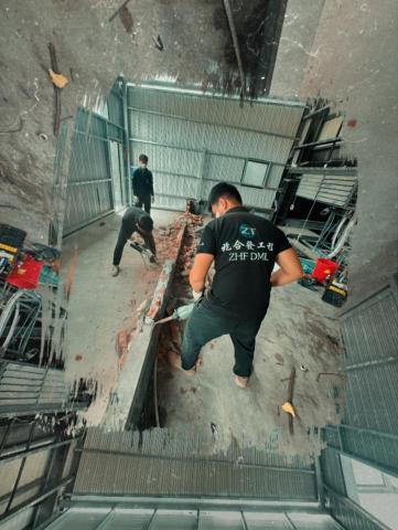 兆合發工程 - ?環保文書代辦(撰寫、申辦、簽證）
(環部研證字 第 HB692058 號)
?露天開挖作業主管(現場指揮、調度、簽證)
(證書字號 114M009J3040120)
 
?️拆除工程、?清運工程、?土方工程
?請洽 #兆合發工程?

#兆合發科技有限公司 #兆合發工程
#拆除工程 #廢棄物清運 #室內拆除
#基礎開挖 #剩餘土石方處理 #合法證明