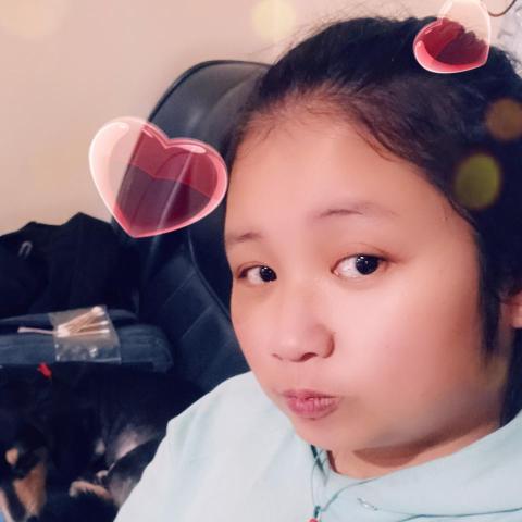 提供台北家庭代工到府收送服務的專家楊茹涵