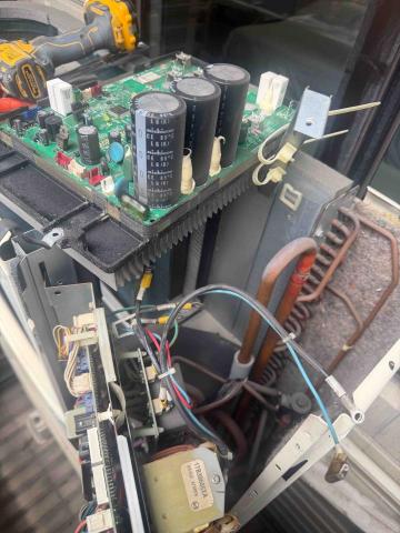 鼎浩空調工程 - 日立多聯更換模組 馬達