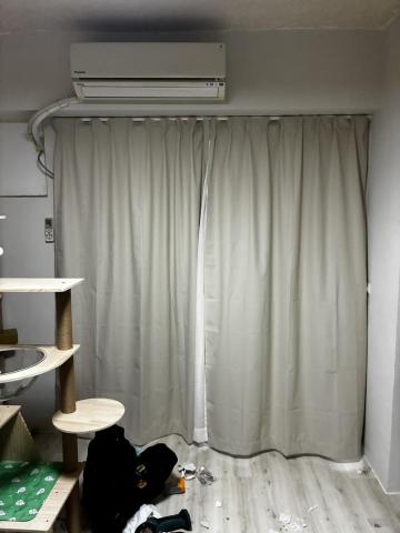 周文翔 - IKEA窗簾安裝
