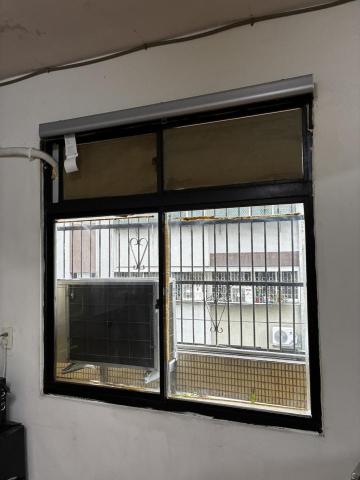 周文翔 - IKEA捲簾安裝
