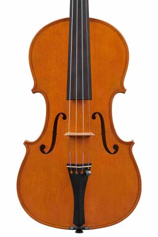 CB x Ta&iuml;wan Musique - 義大利小提琴
1715Cremonese模型
製琴師Georgi Nikolov 2025年作品

為您於義大利試琴、選琴