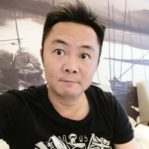 提供前院停車地板服務的專家晶晟清潔有限公司