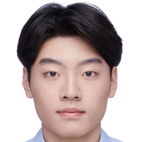 提供鑰匙服務的專家張翔太