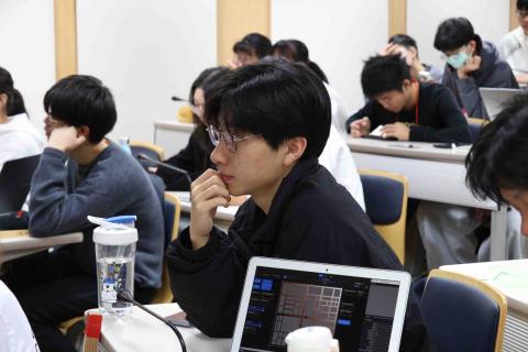 張竣堯