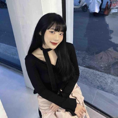 諶欣妤 Rita 老師