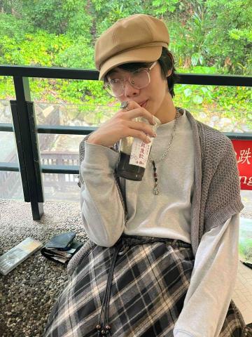 東