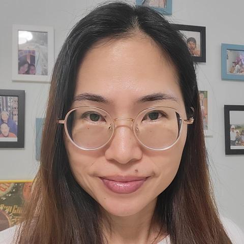 提供台北家庭代工到府收送服務的專家李葳葳