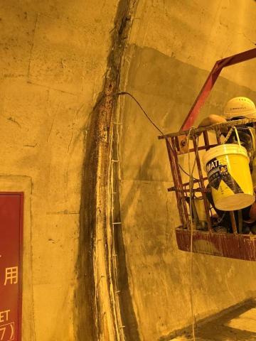 FRP玻璃纖維防水、室內外防水、內外牆油漆、仿石漆、侷限空間 - 國道高壓灌注