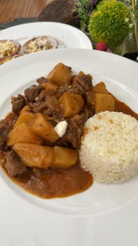 安可到府備餐 - 匈牙利燴牛肉附奶油飯