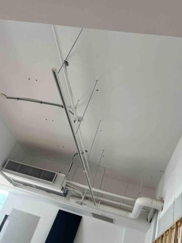 巫新達 - 軌道燈條安裝
