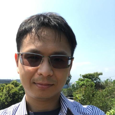 陳昶成