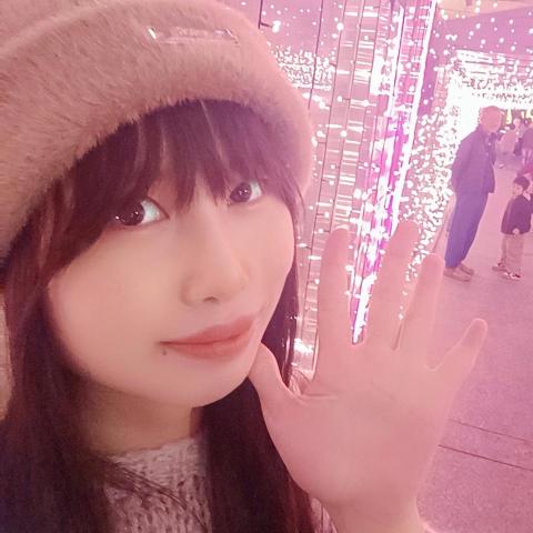 張椀菁