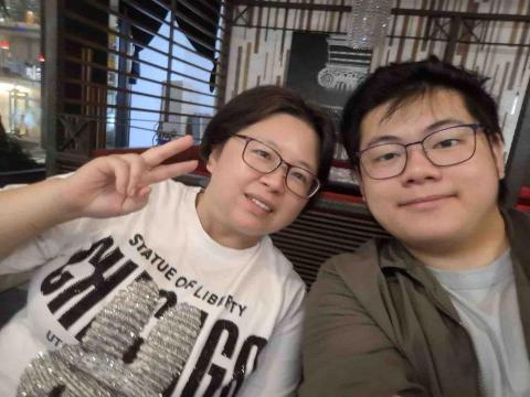 陪玩阿姨翁媽媽
