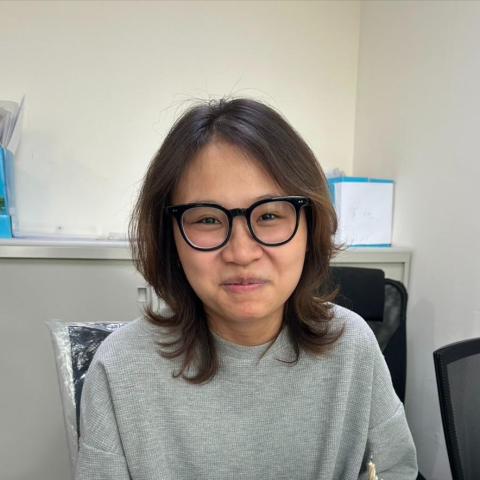提供python寫程式服務的專家吳儀岑