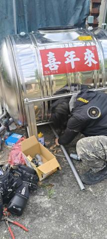 均鍚水電室內裝潢行 - 水塔安裝