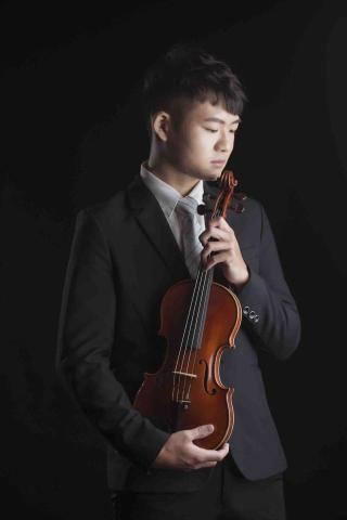 🎻張哲耀🎻