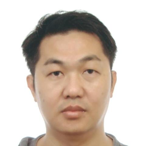 呂先生