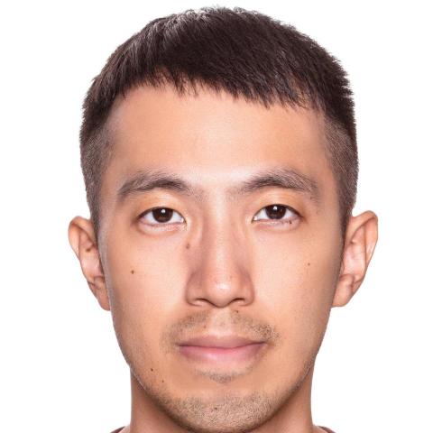提供店門服務的專家郭鈞懿